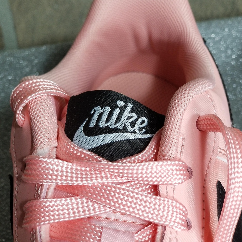 Nike Air Force 1 Low - Picture 4 of 6